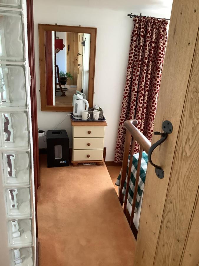 ウエストベリー Bwthyn Cudd Bed & Breakfast エクステリア 写真